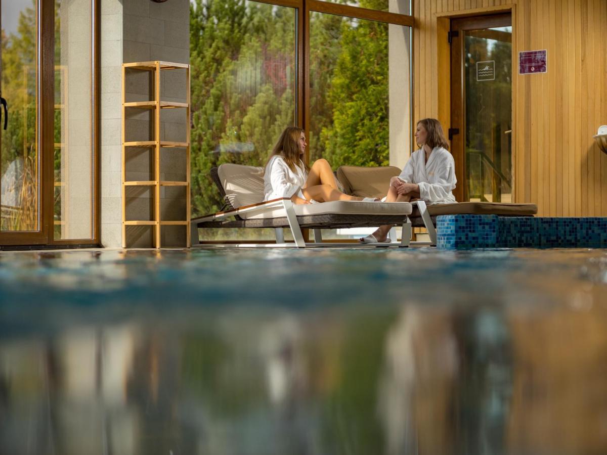 Hotel International Vel'ka Lomnica Ngoại thất bức ảnh