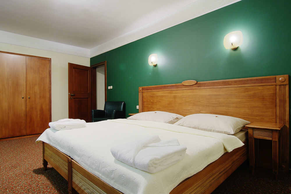 Hotel International Vel'ka Lomnica Ngoại thất bức ảnh